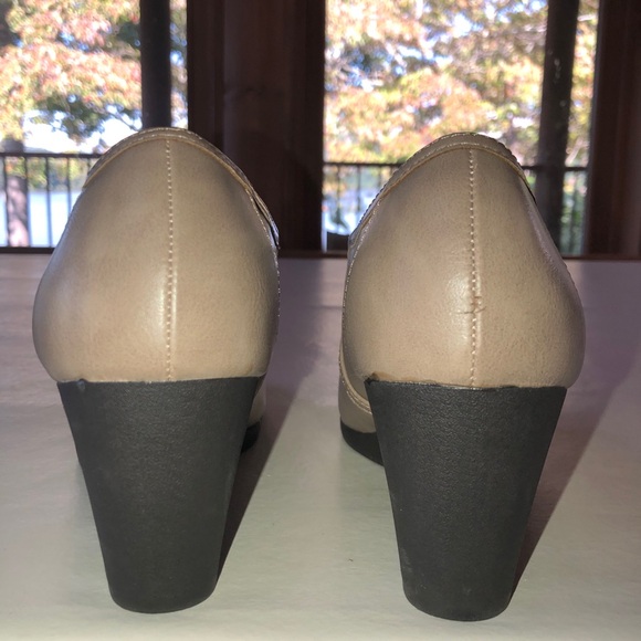 LIFE STRIDE Wedge Ankle Boots Slip-On Beige NWOB (10 M) - Picture 7 of 15